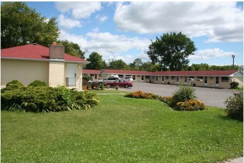 Avalon Motel Belleville Eksteriør billede